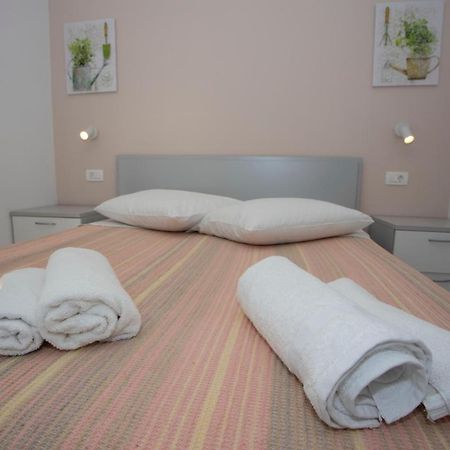 Apartments Medvidovic Baska Voda Ngoại thất bức ảnh